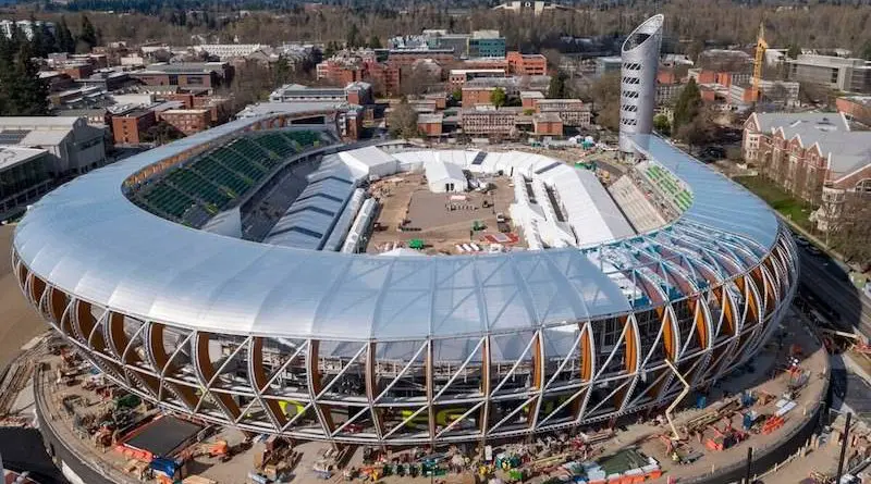 hayward_construction_02 - willamette week
