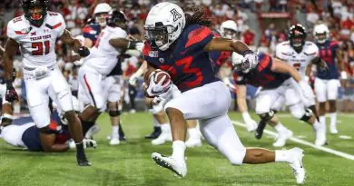 Brightwell_Gary_190914_FB_vs_Texas_Tech_MChristy_4090