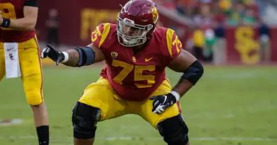 Alijah Vera-Tucker usctrojans