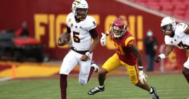 Jayden Daniels USC game