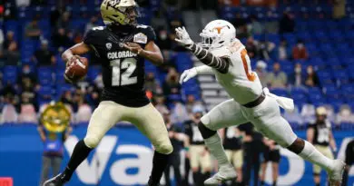 Valero Alamo Bowl - Texas v Colorado