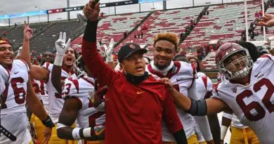 donte williams usc vs wsu with players