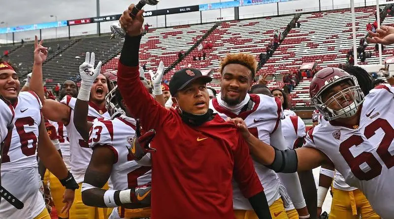 donte williams usc vs wsu with players