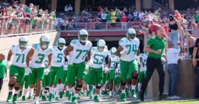 ducks run from tunnel vs stanford 2021