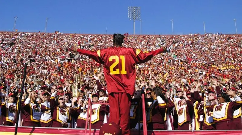snoop dog leads the band