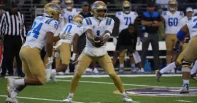 ucla vs wash dtr hands off