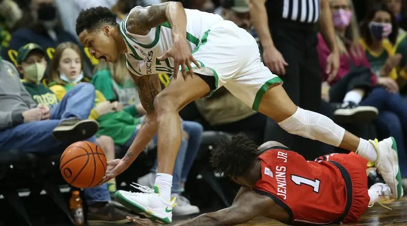 jacob young oregon hoops 2021 8686