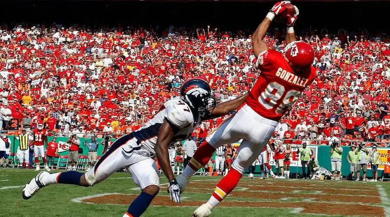 Tony_Gonzalez_TD.0
