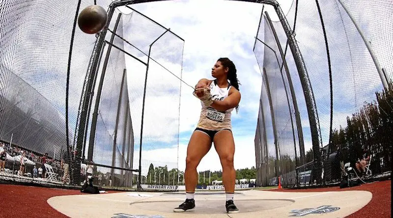 Camryn-Rogers-of-California-set-NCAA-record-in-the-hammer