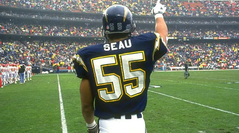 Junior Seau800