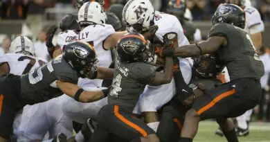 beavers vs minn on d