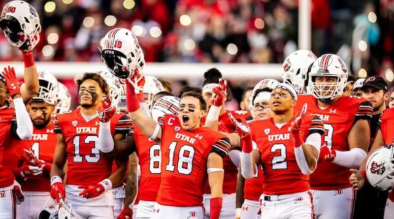 utah football celebrating