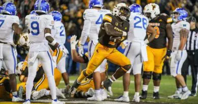 Cowboy-Football-2022-Titus-Sween-vs.-Air-Force-1024×683
