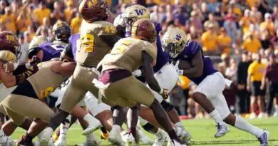 asu vs uw 2022 football 10