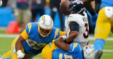 chargers vs broncos russell sack