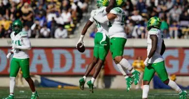 oregon celebrates vs cal 2022 football
