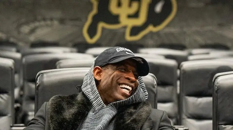 deion sanders colorado team room