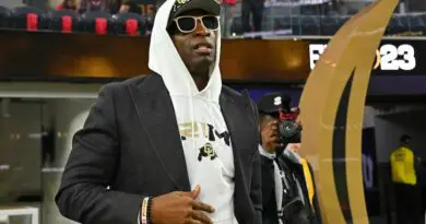 deion sanders white hood colorado (1)