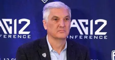 pac-12 commish george kliavkoff