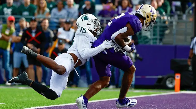 Huskies vs MSU 2022