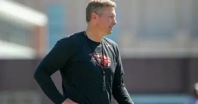 trent bray beavs t-shirt