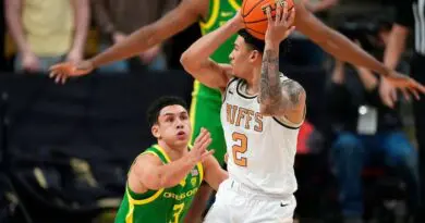 Colorado and Oregon are both fighting for a first-round bye in the Pac-12 Tournament | David Zalubowski/AP