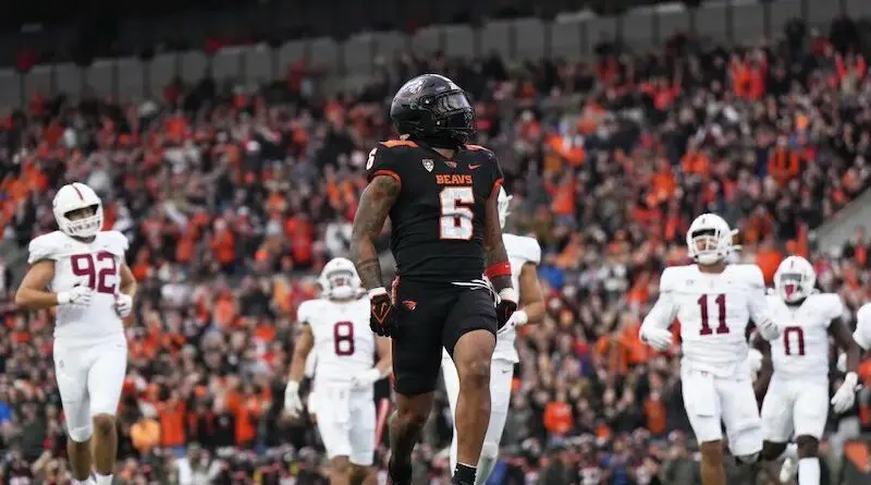 Former Oregon State running back Damien Martinez