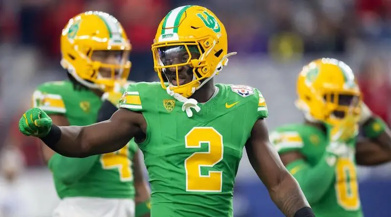 Oregon linebacker Jeff Bassa