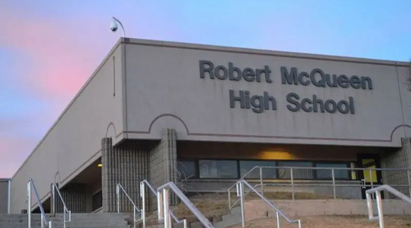 Robert McQueen HS