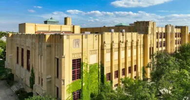 austin-college-career-academy-high-school-chicago-il-3-schoolphoto
