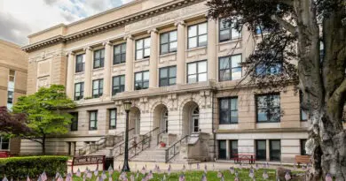 Bloomfield HS 2