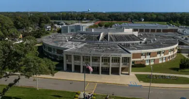 Central Islip HS