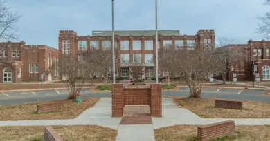 Dudley HS
