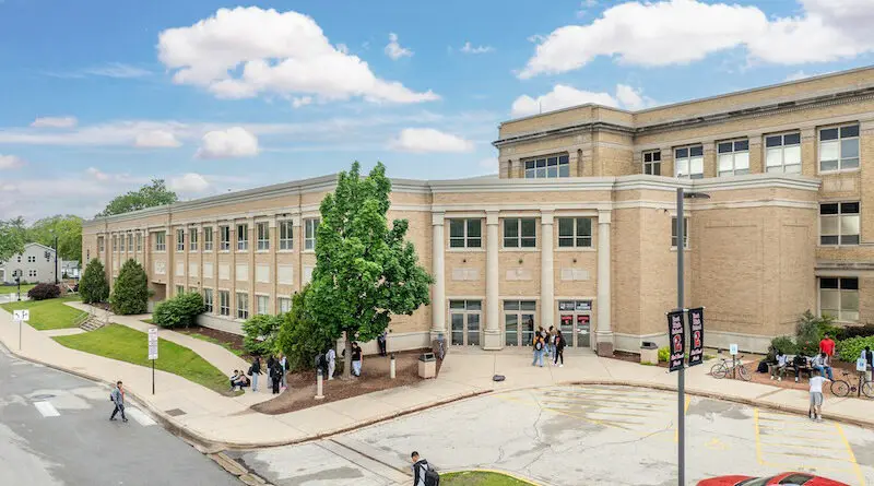 East HS Green Bay