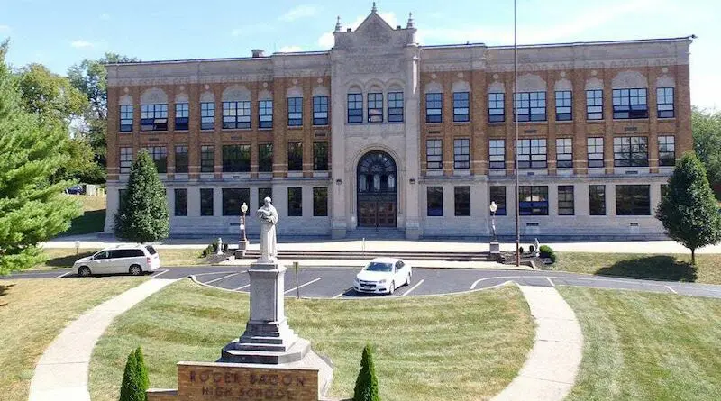 Roger Bacon HS