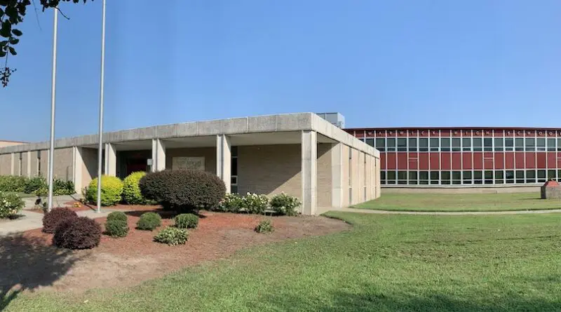 Warwick HS