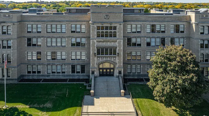 Washington High Shool