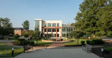 Bullis School