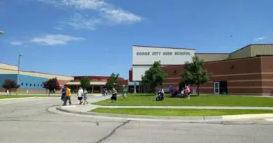 DC HS