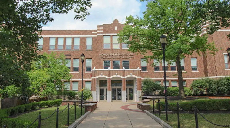 Highlands HS