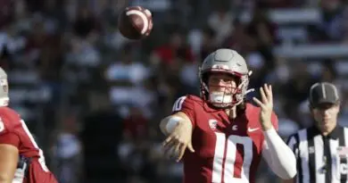 The Washington State Cougars can improve to 2-0 a win over the Texas Tech Red Raiders on Saturday in Pullman