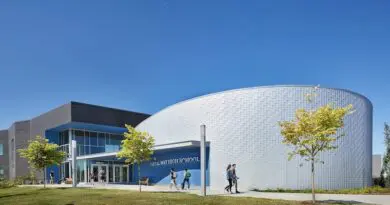 Federal Way HS