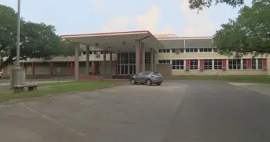 Lake Charles-Boston HS