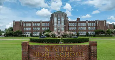 Neville HS
