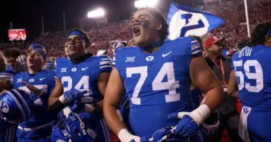 BYU football celebrating