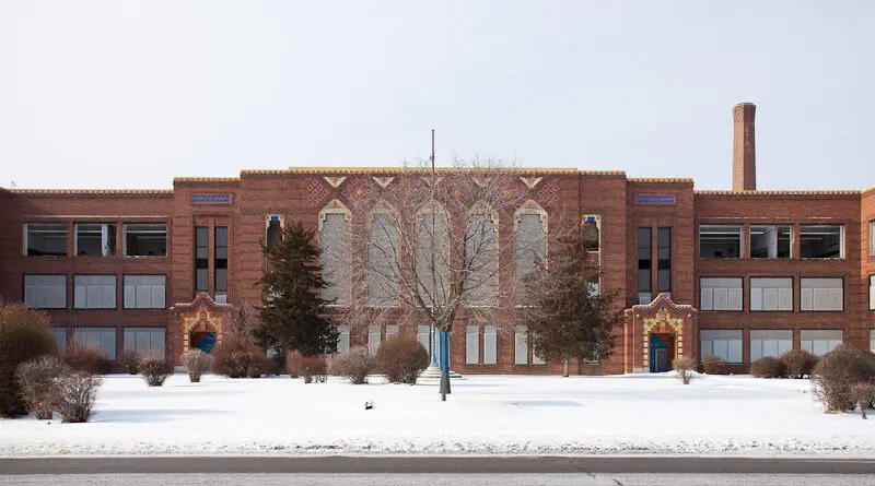 MacKenzie HS