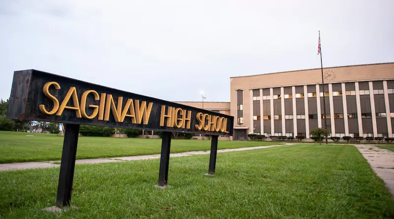 Saginaw HS