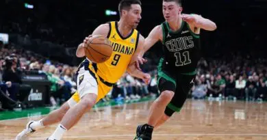 TJ McConnell Pacers (1)