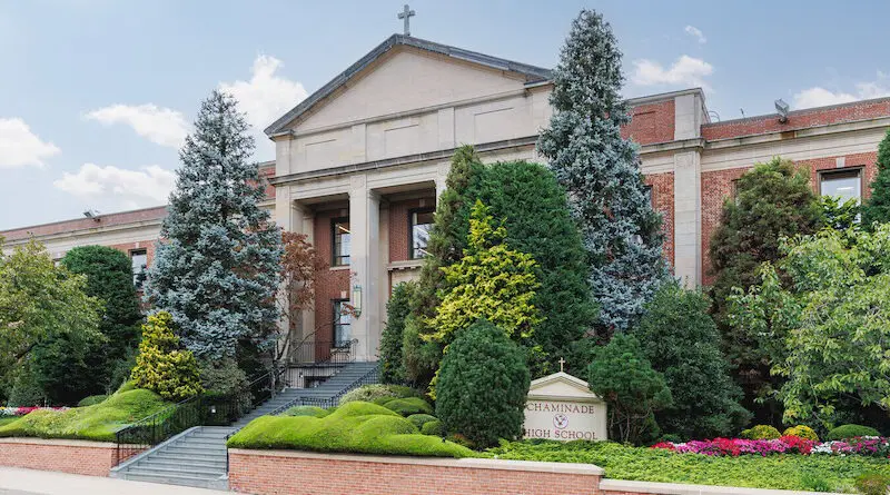 Chaminade HS