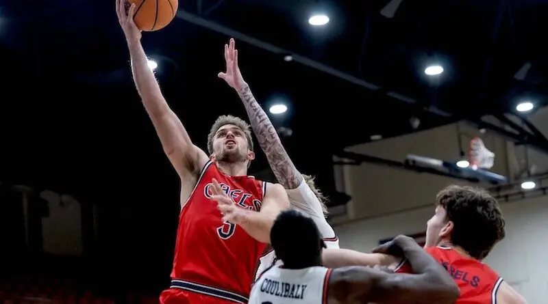 MBB SMC vs Pepperdine Jan 18 2025 lede